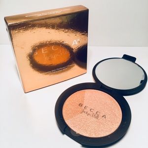 Becca Champagne Pop